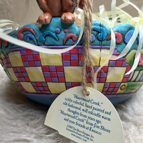 Jim Shore Hunting Eggs Finding Joy Basket With Eggs - Picture 8 of 11